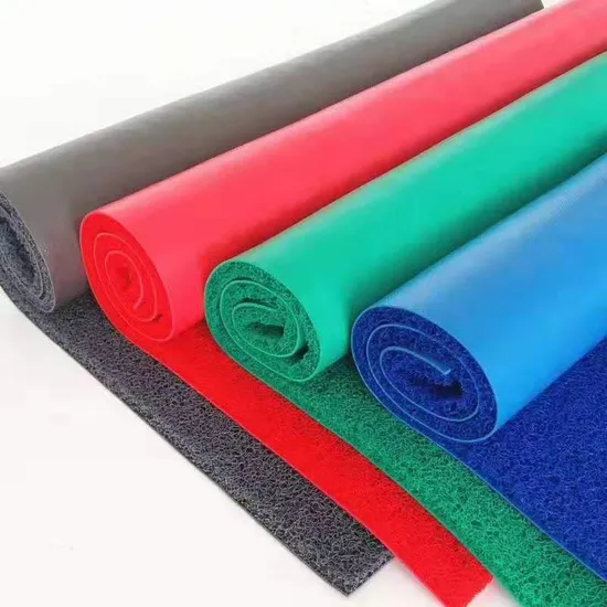 Kommerzielle Fußmatte für den Innen- und Außenbereich mit individuellem Logo, langlebige, wasserdichte PVC-Spaghetti-Spulenmatte, Eingangsmatte